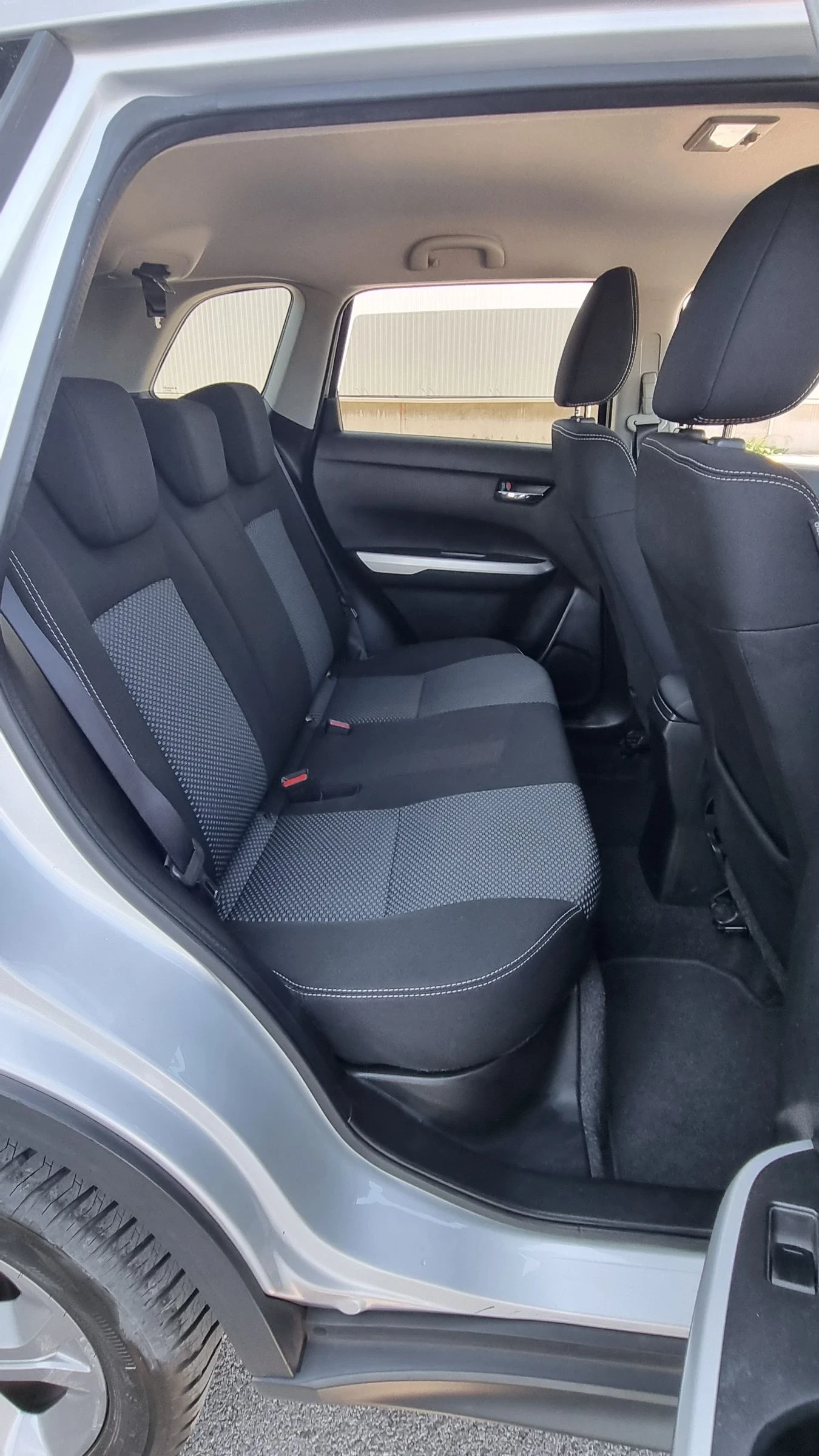 Suzuki Vitara 1.6 120к.с. Euro 6b | Mobile.bg — изображение 13