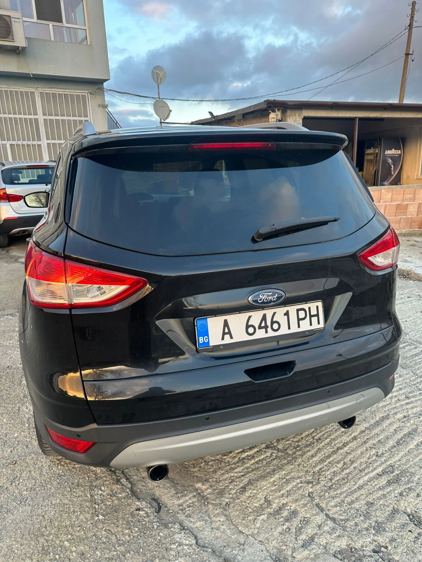Ford Kuga  - изображение 6