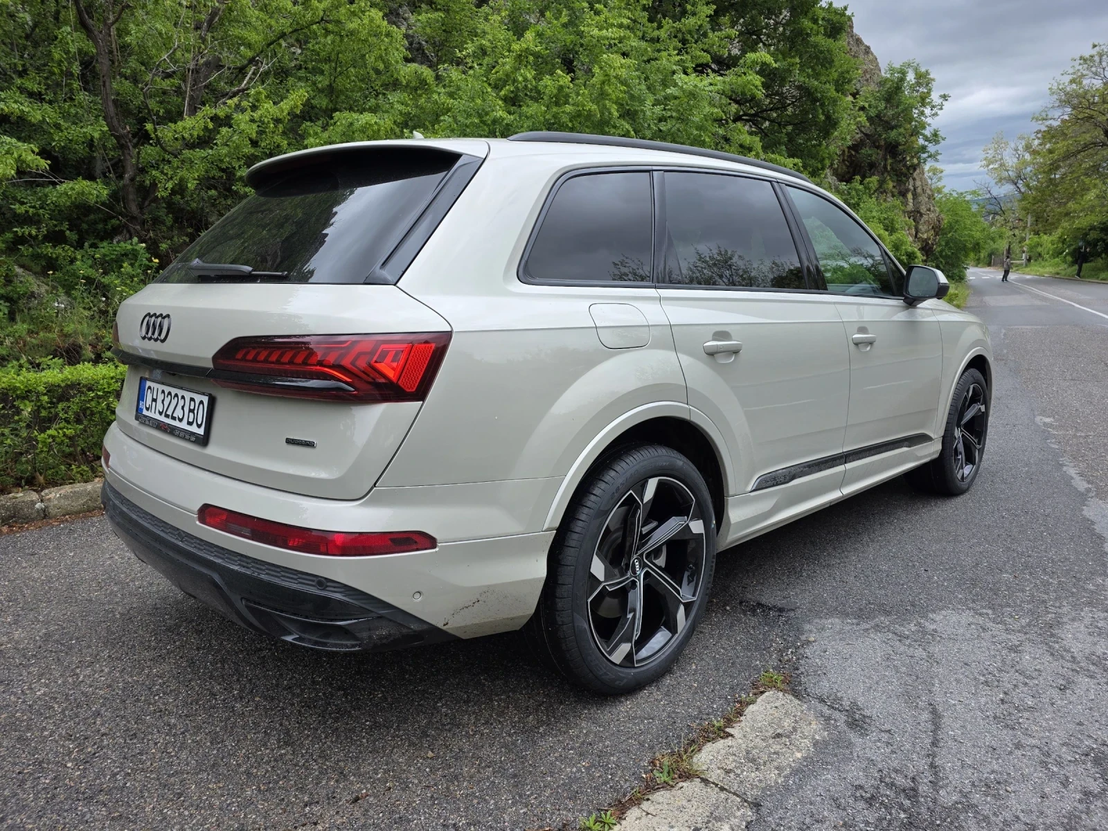 Audi Q7 Premium Plus, снимка 5 - Автомобили и джипове - 53963992
