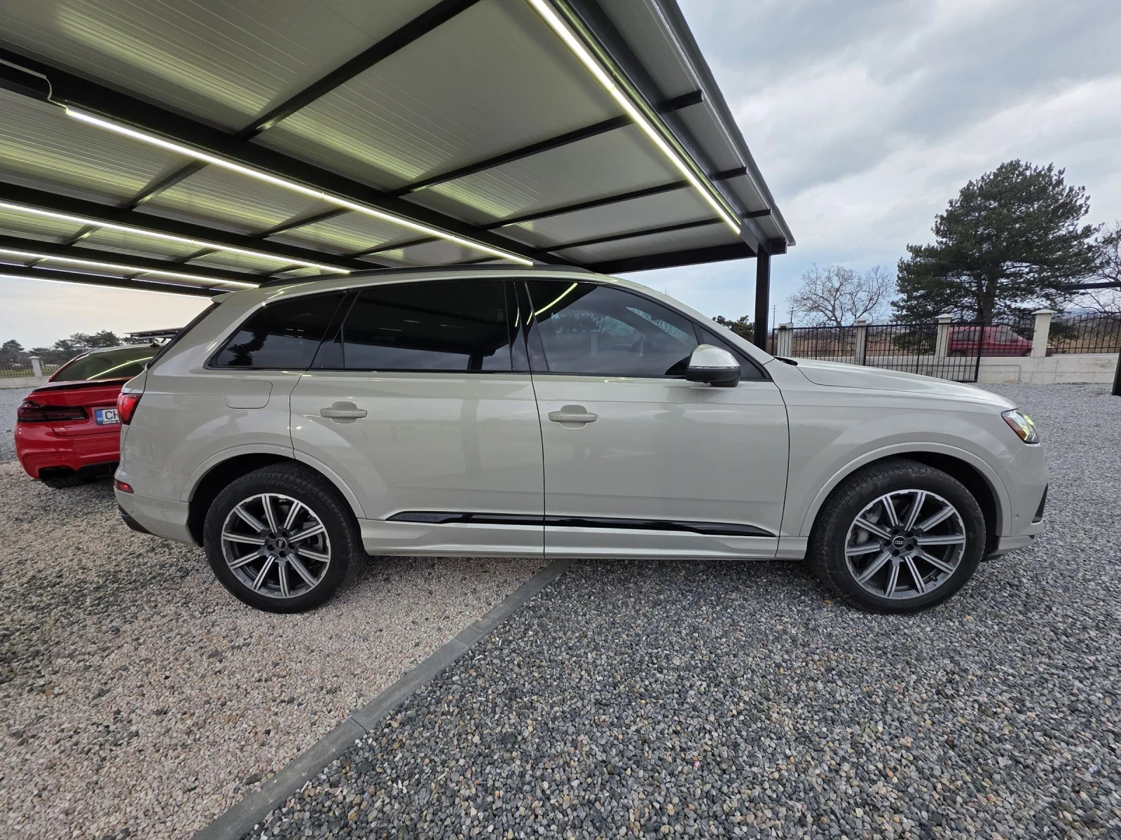 Audi Q7 Premium Plus, снимка 7 - Автомобили и джипове - 53963992