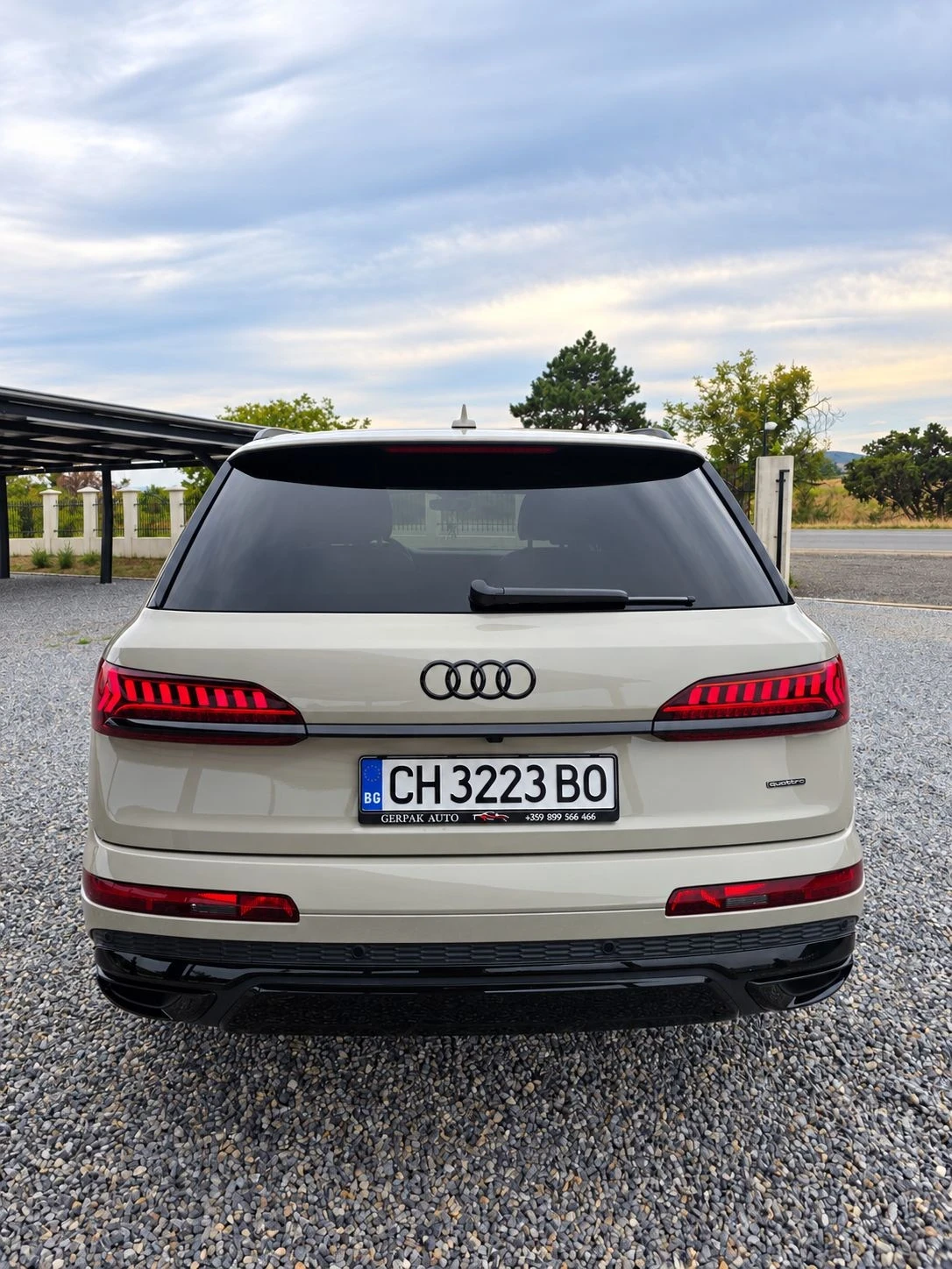 Audi Q7 Premium Plus, снимка 8 - Автомобили и джипове - 53963992