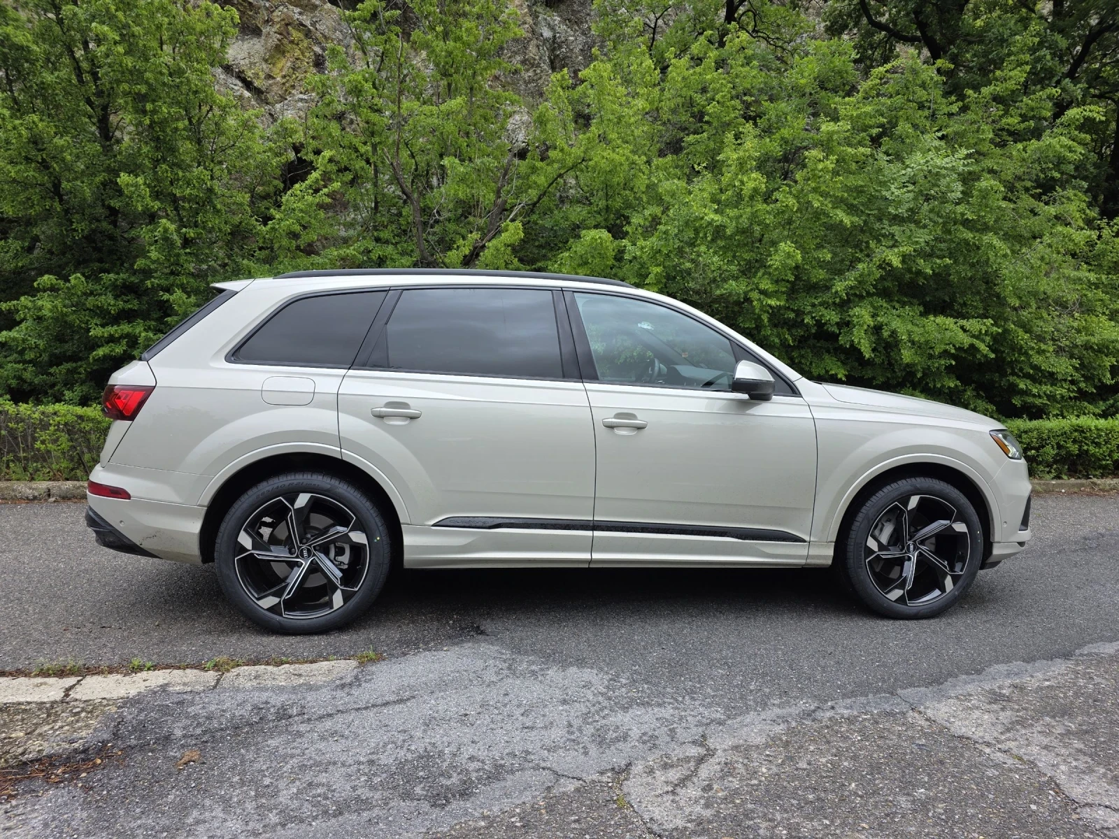 Audi Q7 Premium Plus, снимка 6 - Автомобили и джипове - 53963992