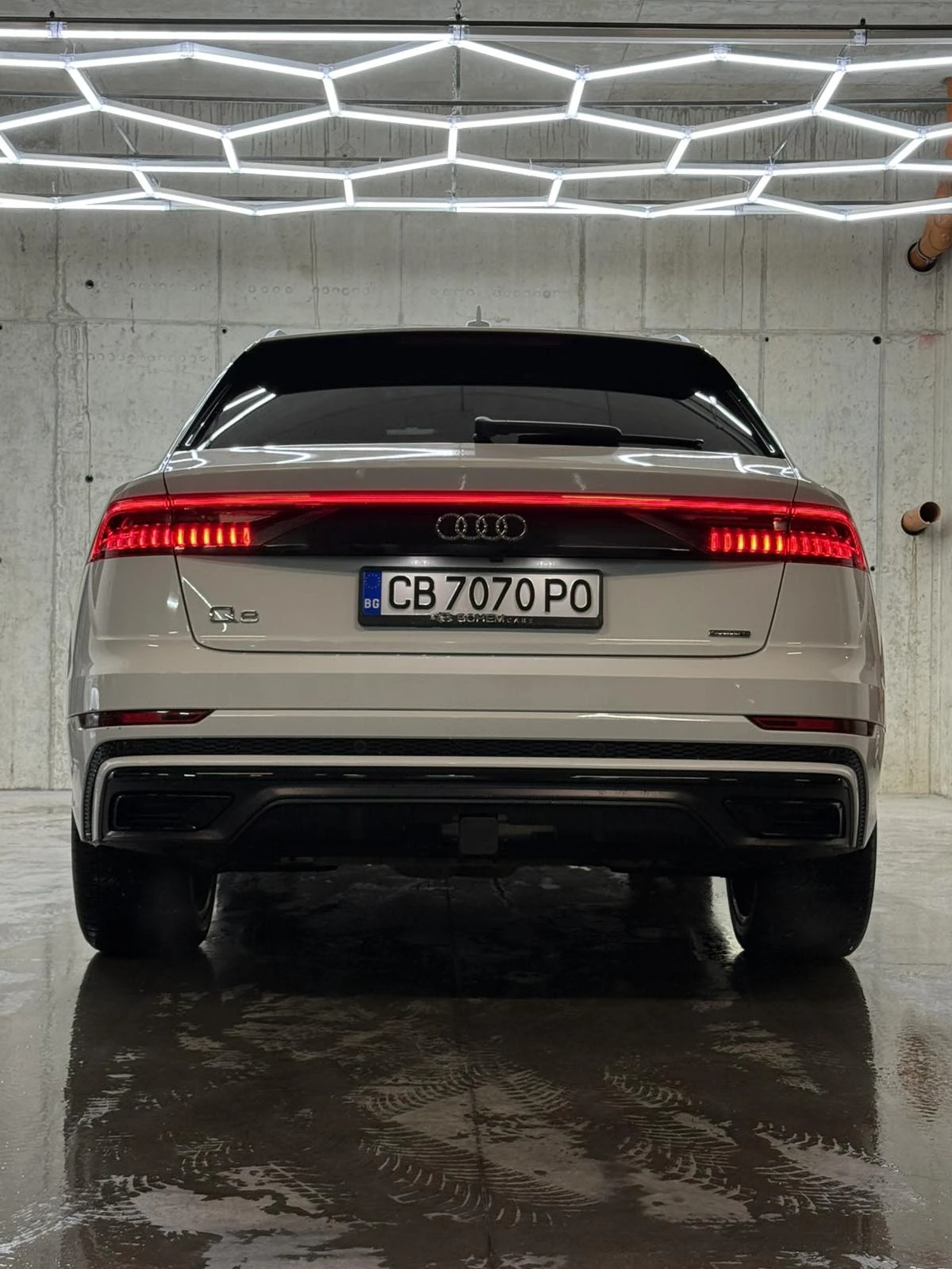 Audi Q8 55 TFSI, снимка 5 - Автомобили и джипове - 54633603