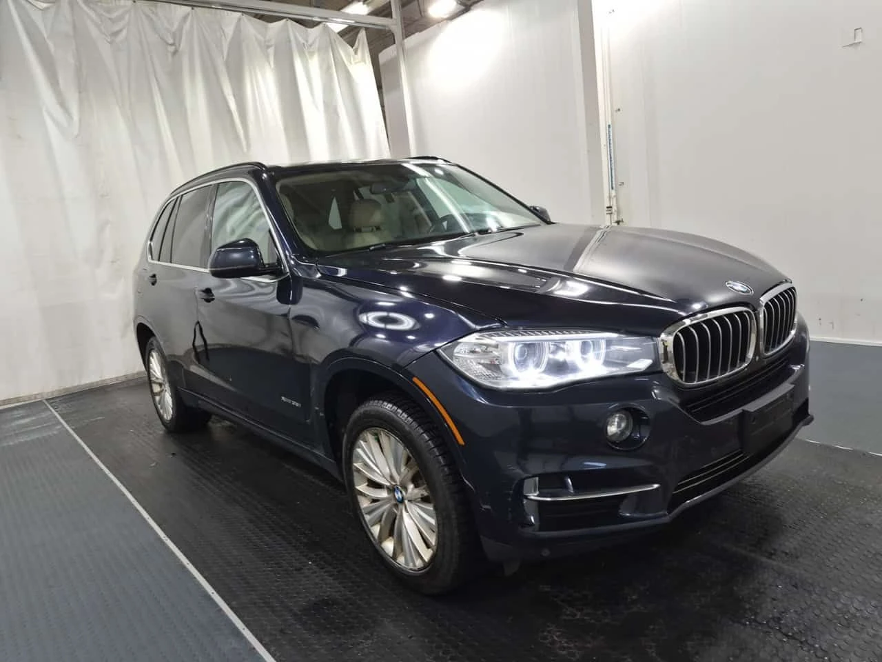 BMW X5 35i * Дигитално табло * 360 * Head Up * CARFAX * , снимка 2 - Автомобили и джипове - 54676358