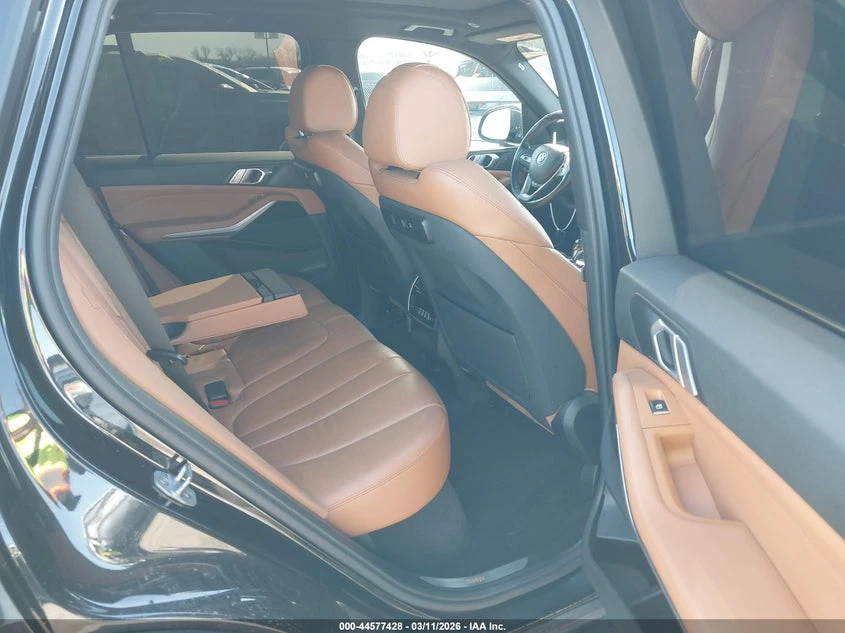 BMW X5 3.0l xDrive40I, снимка 8 - Автомобили и джипове - 54859269