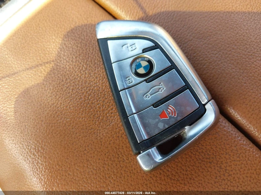BMW X5 3.0l xDrive40I, снимка 11 - Автомобили и джипове - 54859269