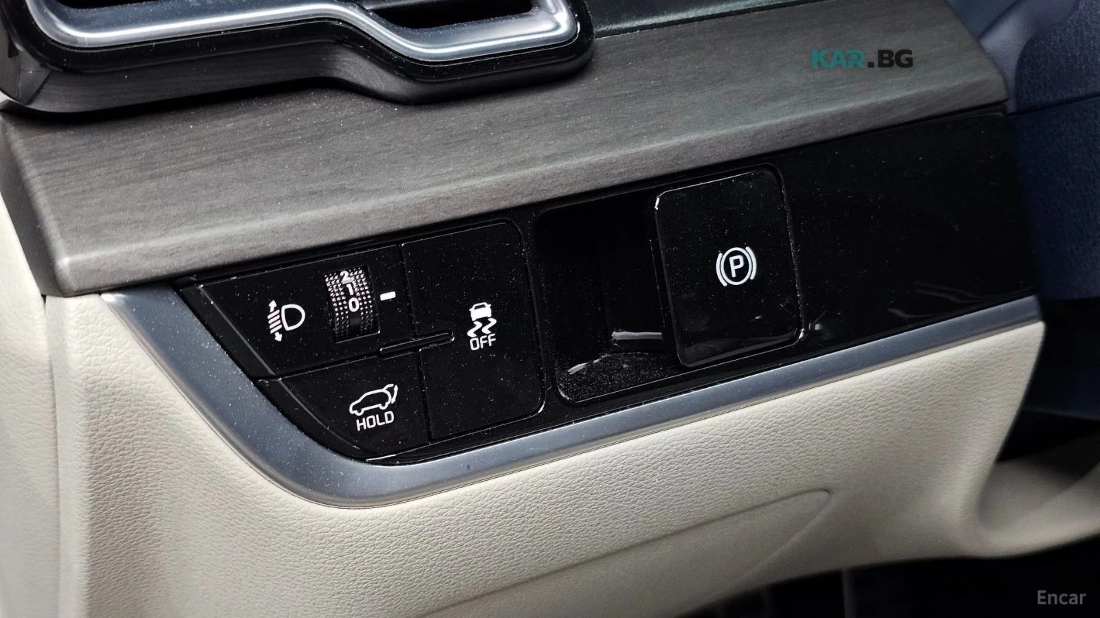 Kia Sportage SIGNATURE/2.0LPG/DRIVE-ASSISTS/PREMIUM INTERIOR, снимка 14 - Автомобили и джипове - 55393468