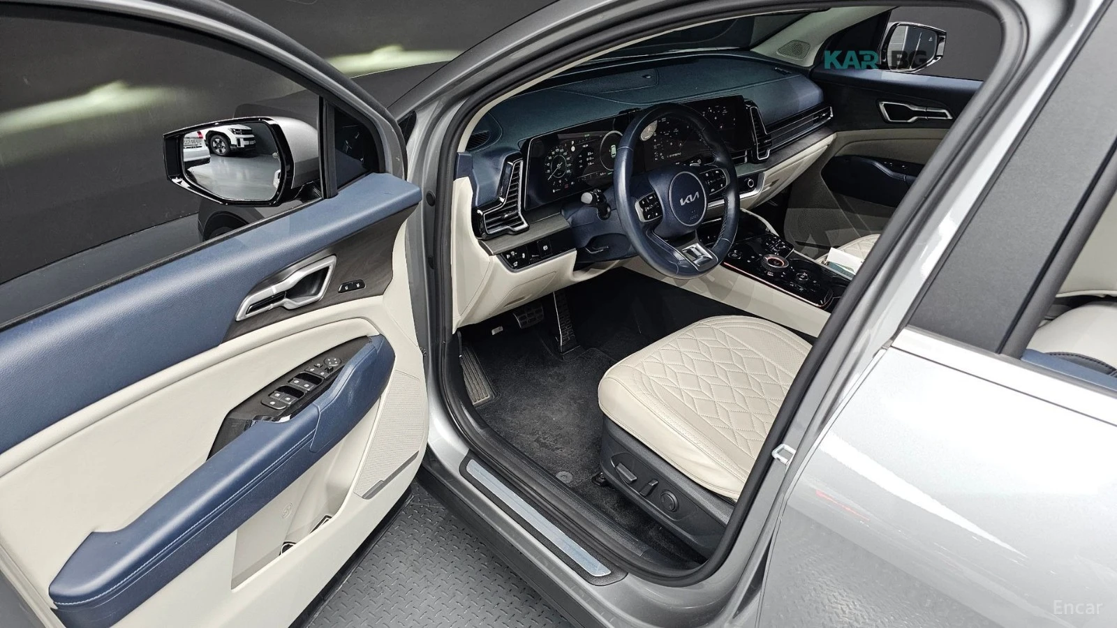 Kia Sportage SIGNATURE/2.0LPG/DRIVE-ASSISTS/PREMIUM INTERIOR, снимка 5 - Автомобили и джипове - 55393468