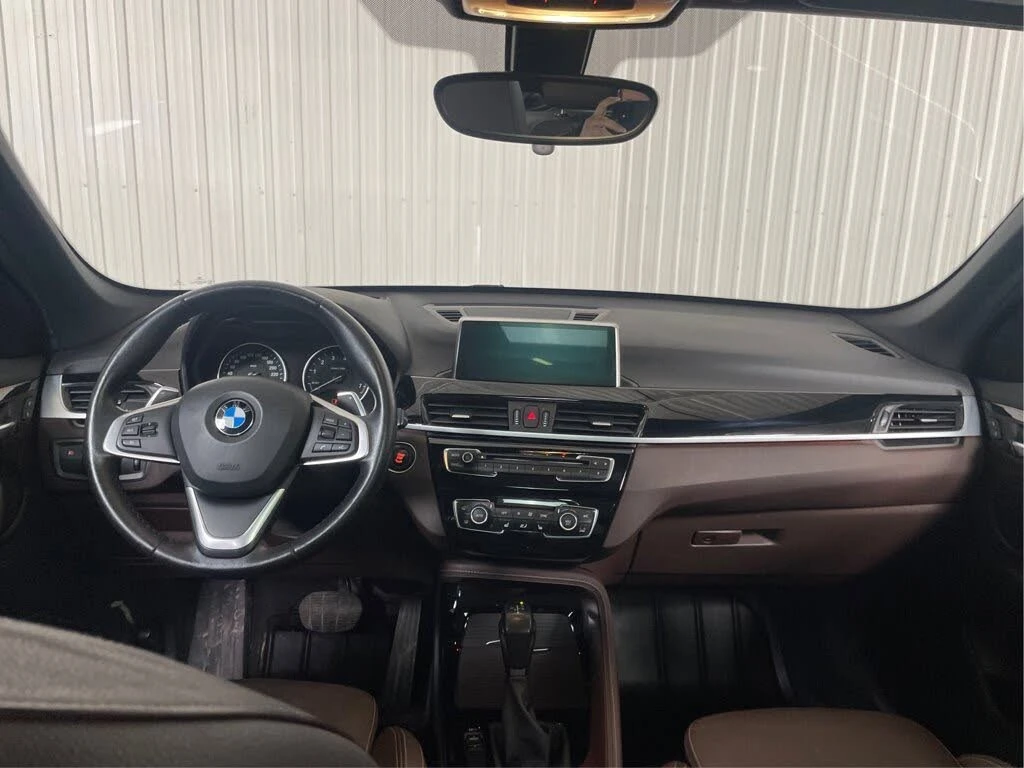 BMW X1 xDrive28i* АвтоКредит * (Цена до БГ), снимка 11 - Автомобили и джипове - 55557815
