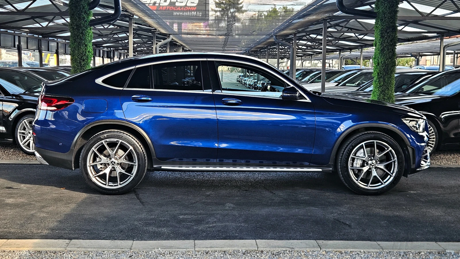 Mercedes-Benz GLC Coupe 300AMG/DIGITAL/GERMANY/CAMERA/CAR PLAY/AIRMAT/LIZI, снимка 4 - Автомобили и джипове - 56269421