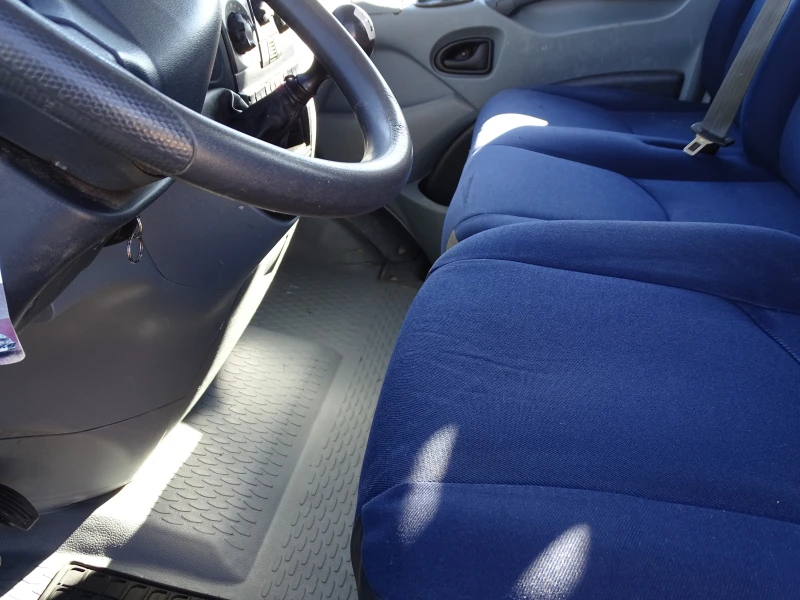 Iveco Daily 35C12  КАТ. * Б* КЛИМАТИК* , снимка 10 - Бусове и автобуси - 52157027