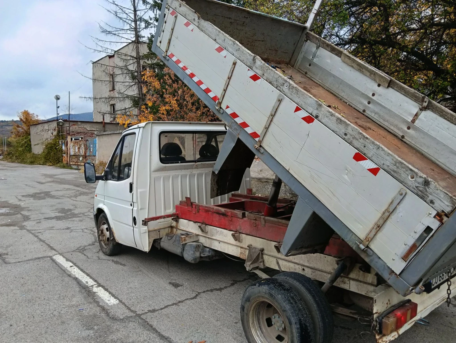 Ford Transit, снимка 4 - Камиони - 56504947