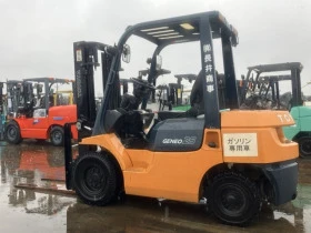 Мотокар Toyota ИЗРАВНИТЕЛ 2500кг, снимка 15