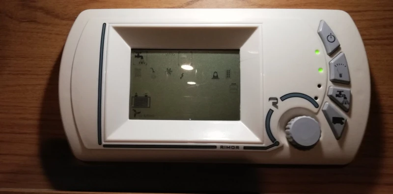 Кемпер Ford Транзит, снимка 5 - Каравани и кемпери - 50937474