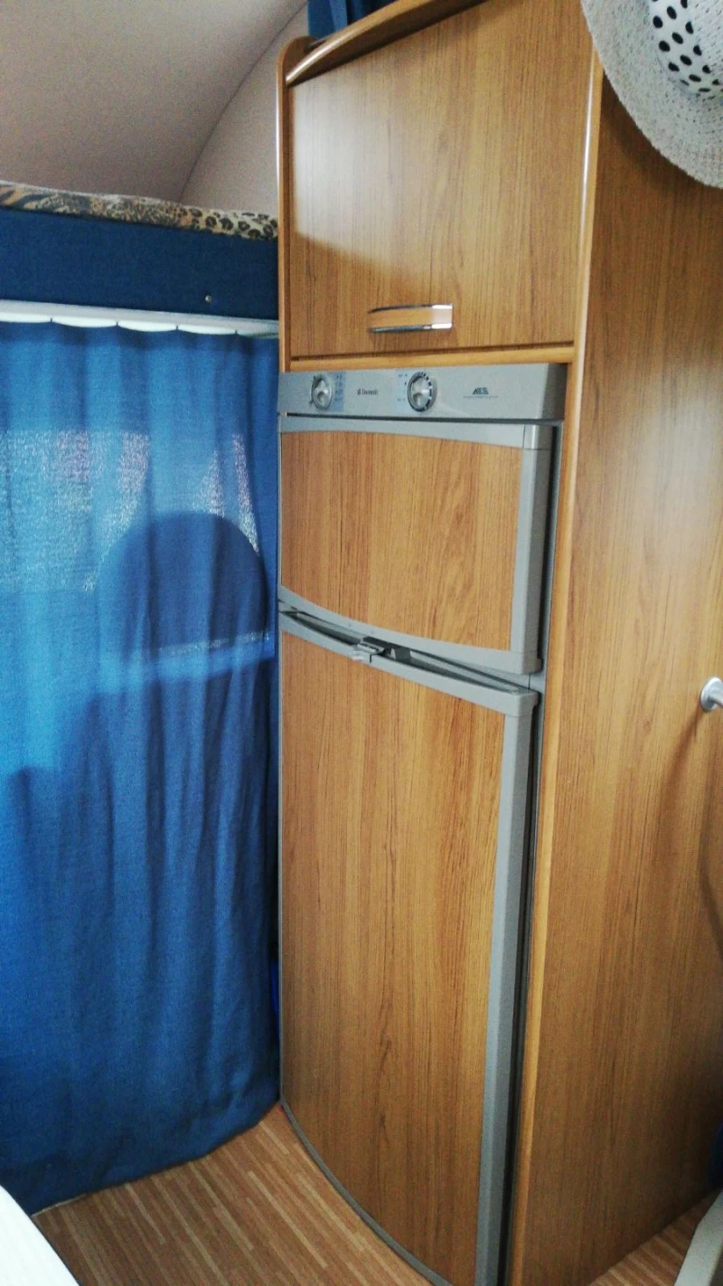 Кемпер Ford Транзит, снимка 11 - Каравани и кемпери - 50937474