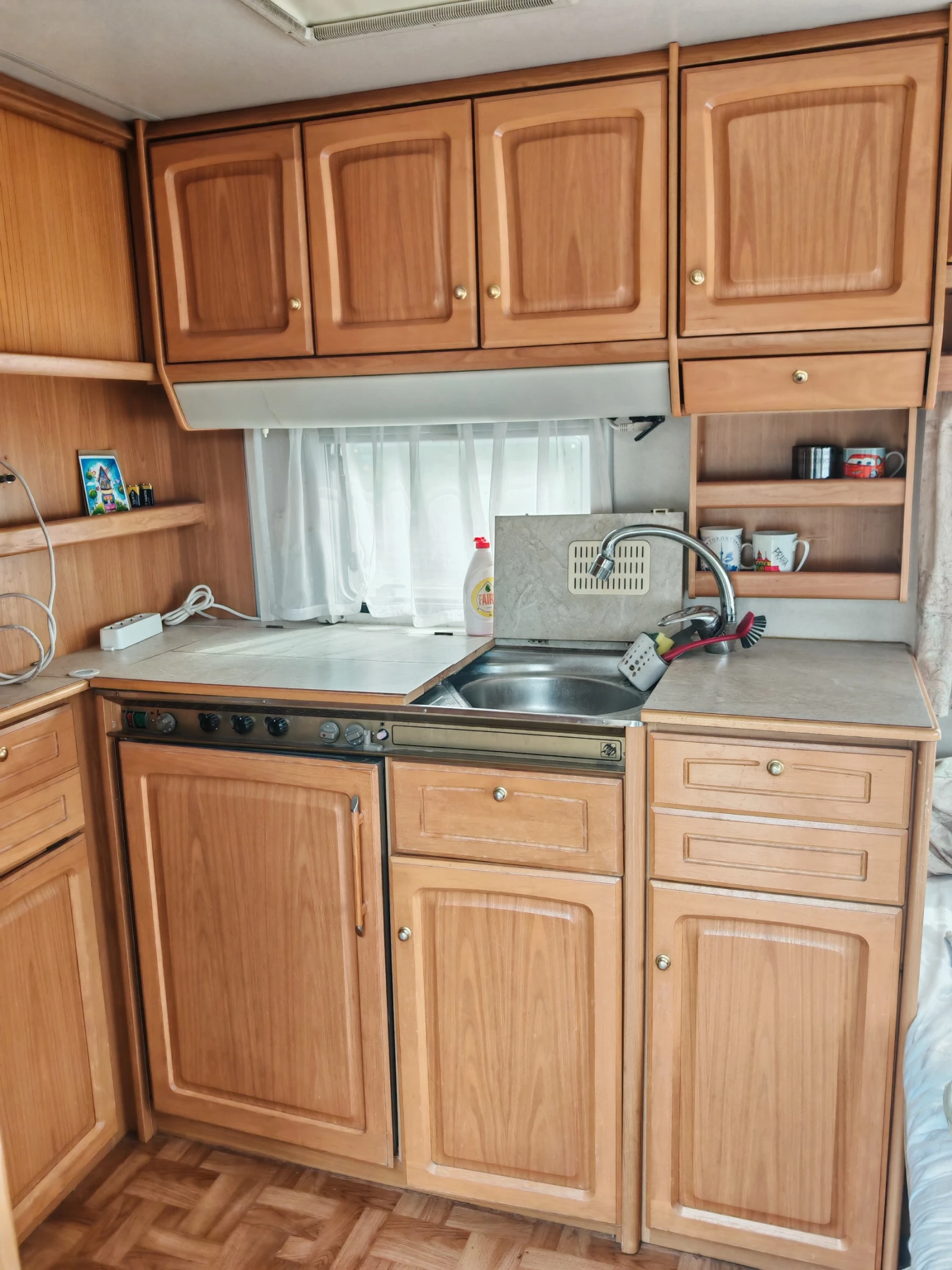 �������� Knaus Azur 490 | Mobile.bg � ����������� 6