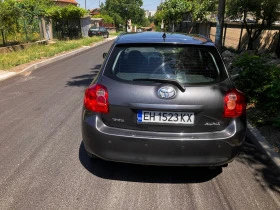 Toyota Auris 2.2 D4D, снимка 3