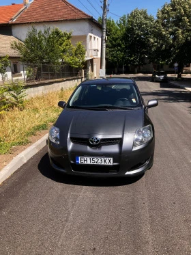 Toyota Auris 2.2 D4D, снимка 12