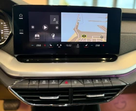 Skoda Octavia 2.0TDI DSG* Подгрев* CarPlay - 39900 лв. / 20400.55 € - 18723383 14