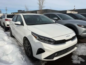 Kia Forte IVT / CARFAX /ПОДГРЕВИ, снимка 4