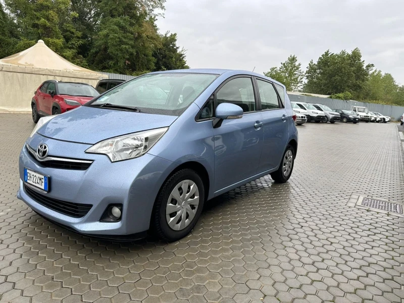 Toyota Verso S 1.4 d4d 80 000км.!!!като нова, снимка 1 - Автомобили и джипове - 47371005