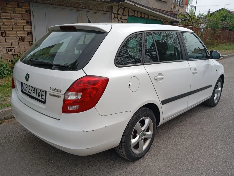 Skoda Fabia 1, 2 TDI-75 кс, снимка 3 - Автомобили и джипове - 47660281