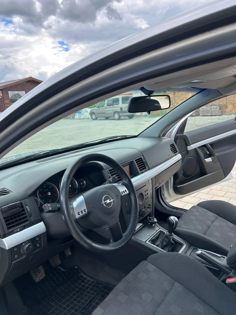 Opel Vectra GTS, снимка 6 - Автомобили и джипове - 52342567