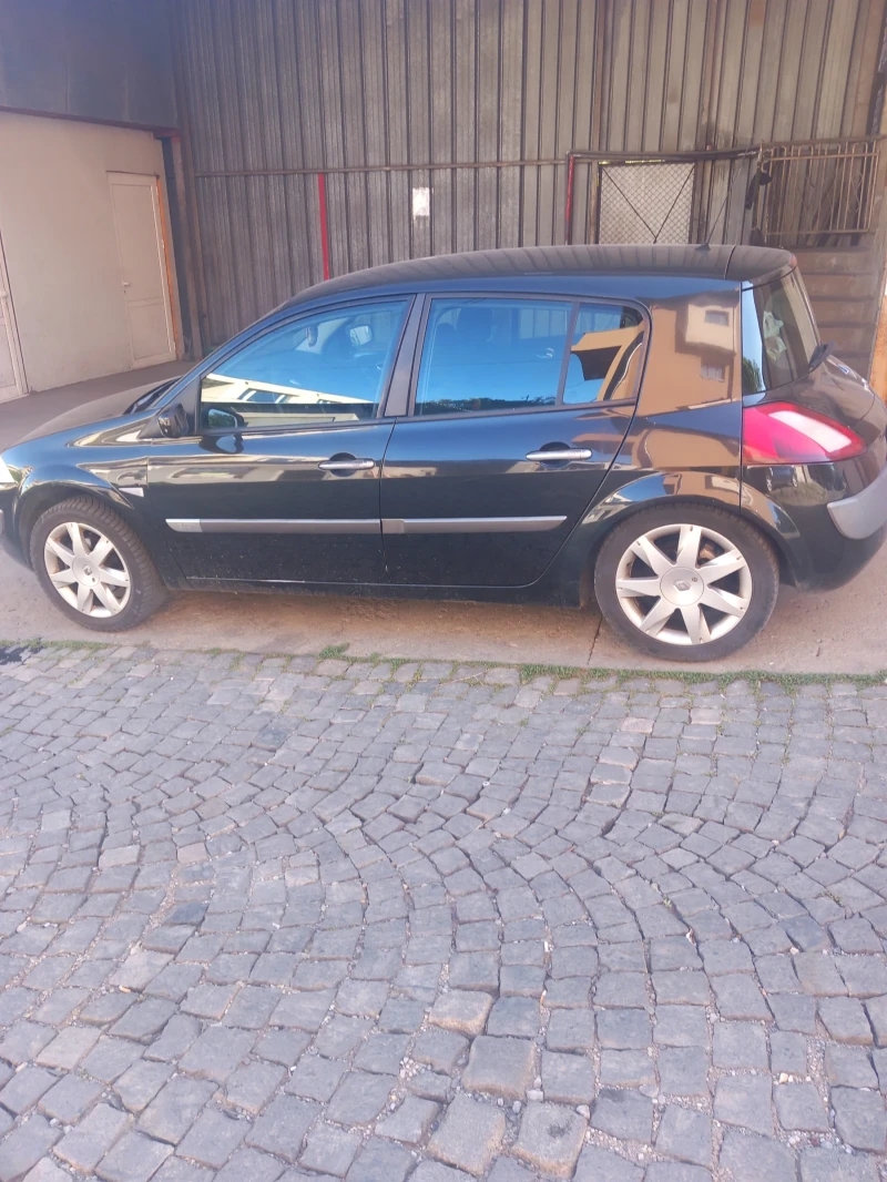 Renault Megane 2, снимка 2 - Автомобили и джипове - 52552802