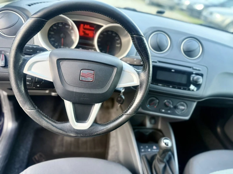 Seat Ibiza 1.2, снимка 10 - Автомобили и джипове - 51962756