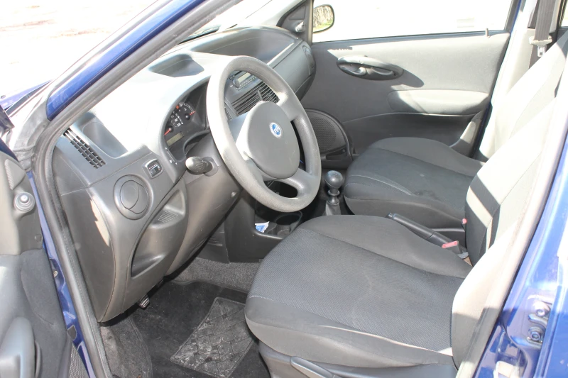 Fiat Punto НОВ ВНОС, ИТАЛИЯ, снимка 9 - Автомобили и джипове - 52388136