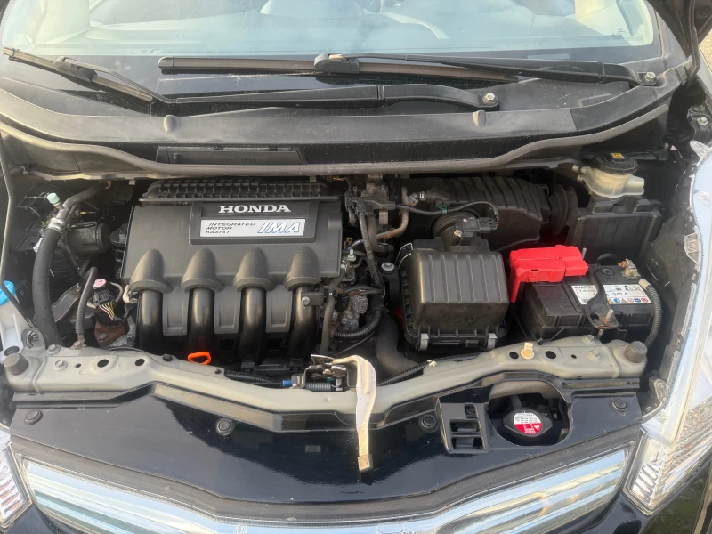 Honda Jazz EXECUTIVE HYBRID ШВЕЙЦАРИЯ, снимка 12 - Автомобили и джипове - 52716742