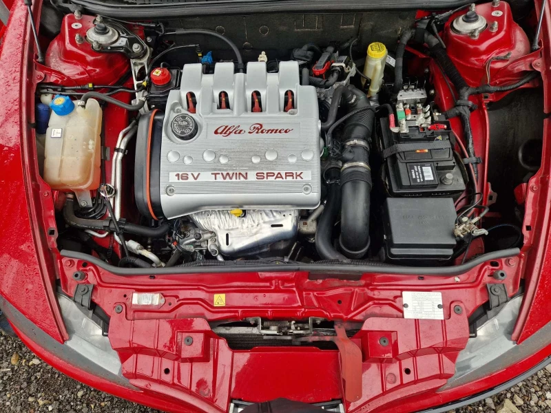 Alfa Romeo 147, снимка 7 - Автомобили и джипове - 52885896