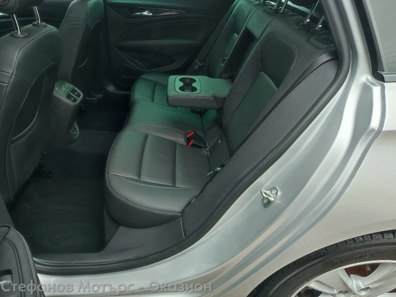 Opel Insignia Sp. Tourer Business Innovation 2.0 CDTI (170hp) AT, снимка 13 - Автомобили и джипове - 53087620