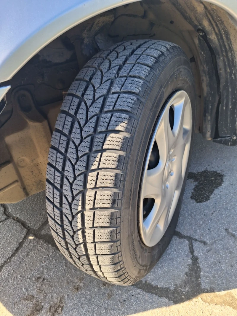 Nissan Almera 1.4 87 к.с., снимка 10 - Автомобили и джипове - 53475940