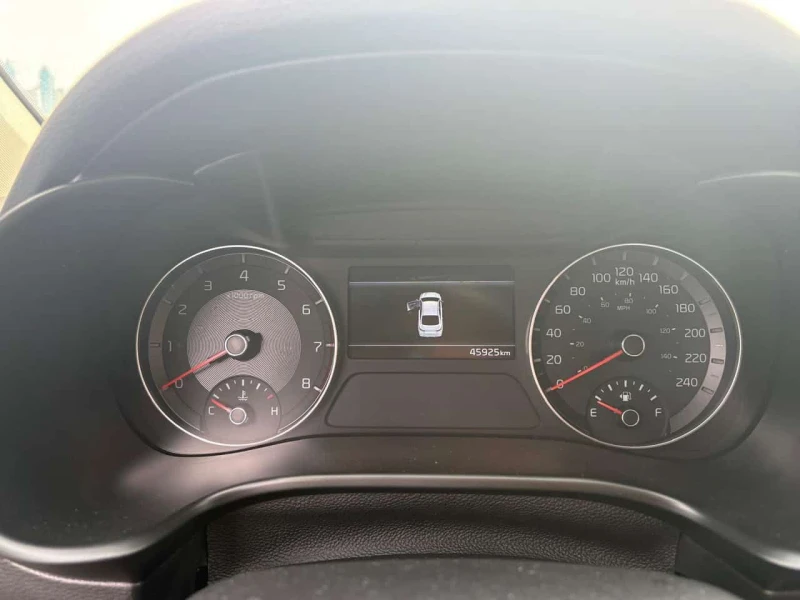 Kia Forte IVT / CARFAX /ПОДГРЕВИ, снимка 10 - Автомобили и джипове - 53575442