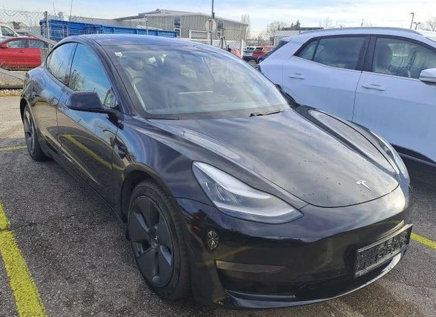 Tesla Model 3  4х4 Термопомпа Гаранция, снимка 2 - Автомобили и джипове - 49122782