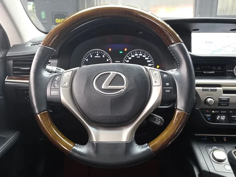 Lexus ES 350 | Mobile.bg � ����������� 13