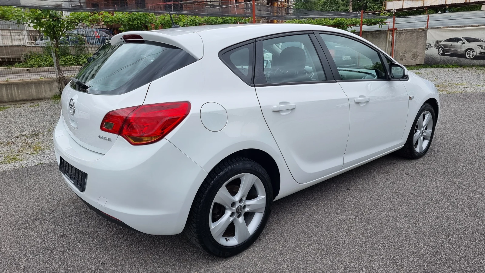Opel Astra 1.3eco FLEX euro5A - изображение 4