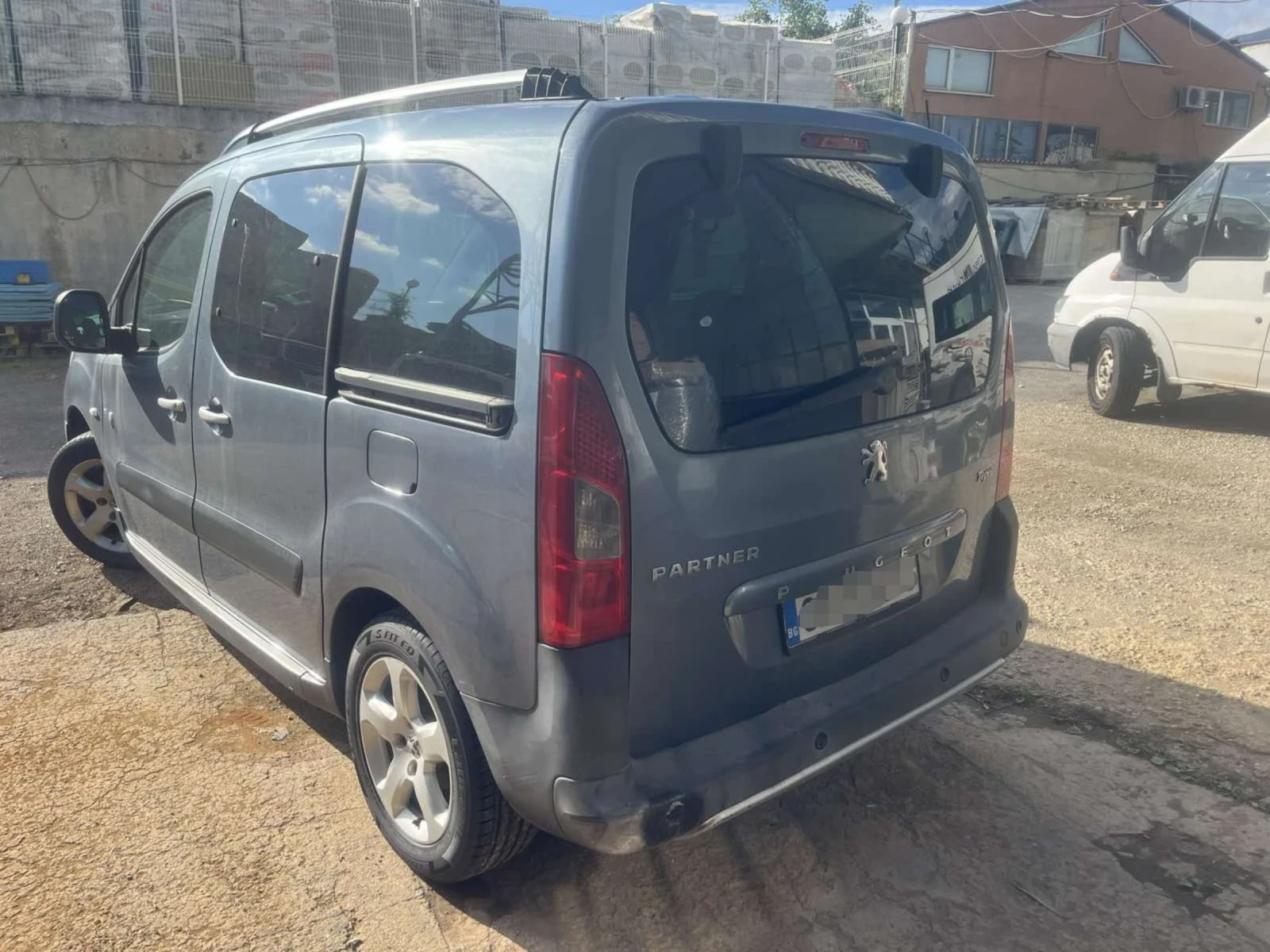 Peugeot Partner Tepee 1.6HDI, 109 PS, 5MT - изображение 8
