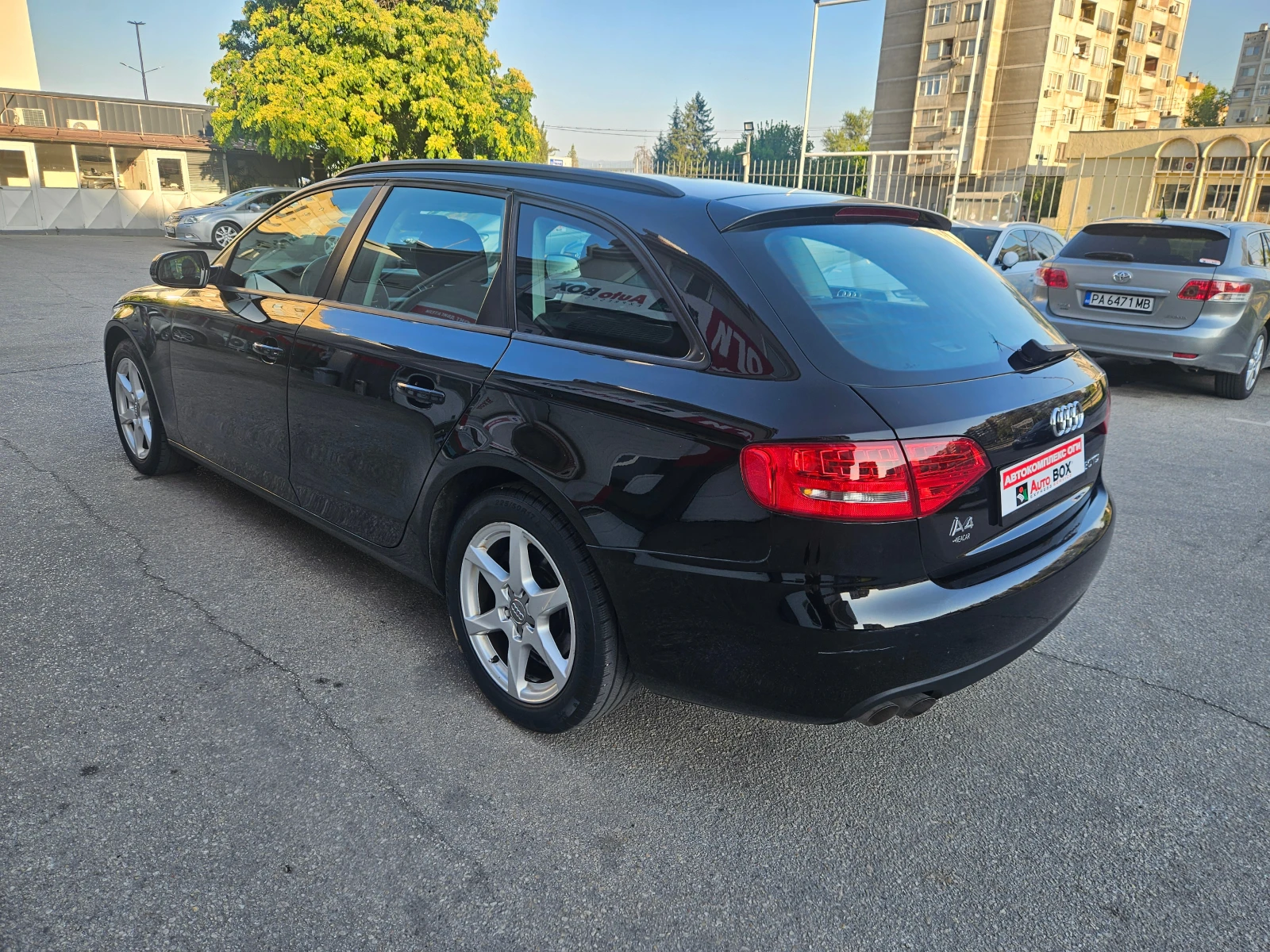 Audi A4 2.0TDI (143Hp) Xenon - изображение 3