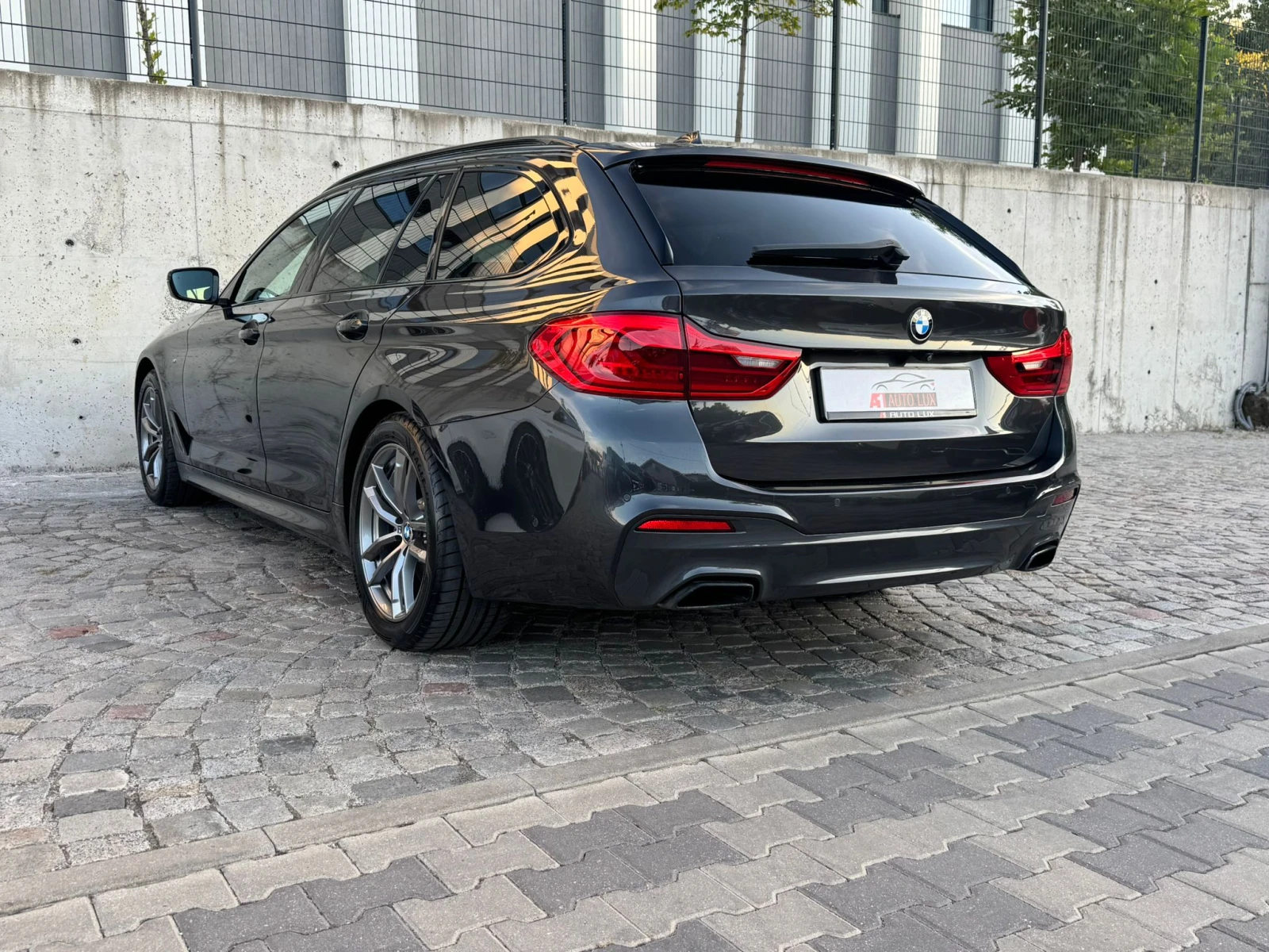 BMW 540 d/xDRIVE/HeadUp/PANO/LED/Virtual/Memory/Full  - изображение 5