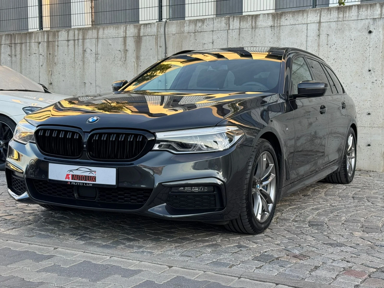 BMW 540 d/xDRIVE/HeadUp/PANO/LED/Virtual/Memory/Full  - изображение 3