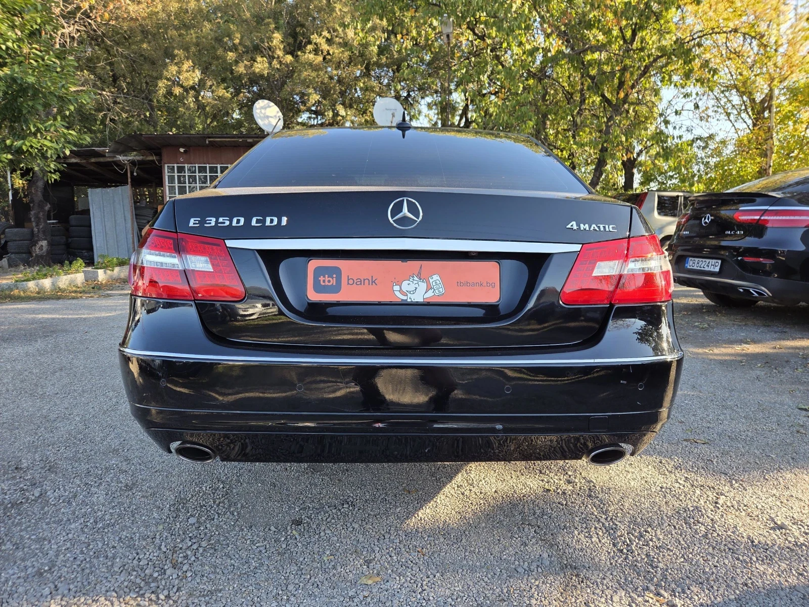 Mercedes-Benz E 350 4MATIC | Нов внос | Камера  - изображение 4