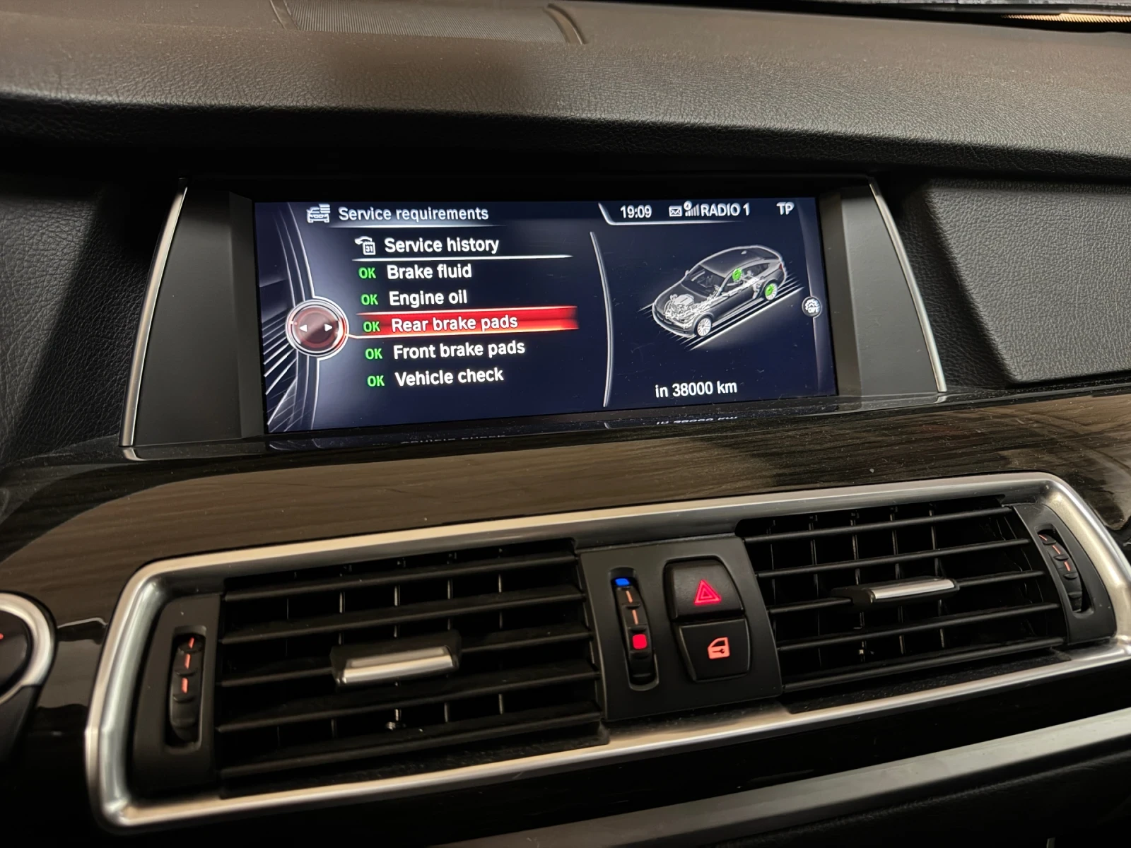 BMW 520 GT - изображение 9