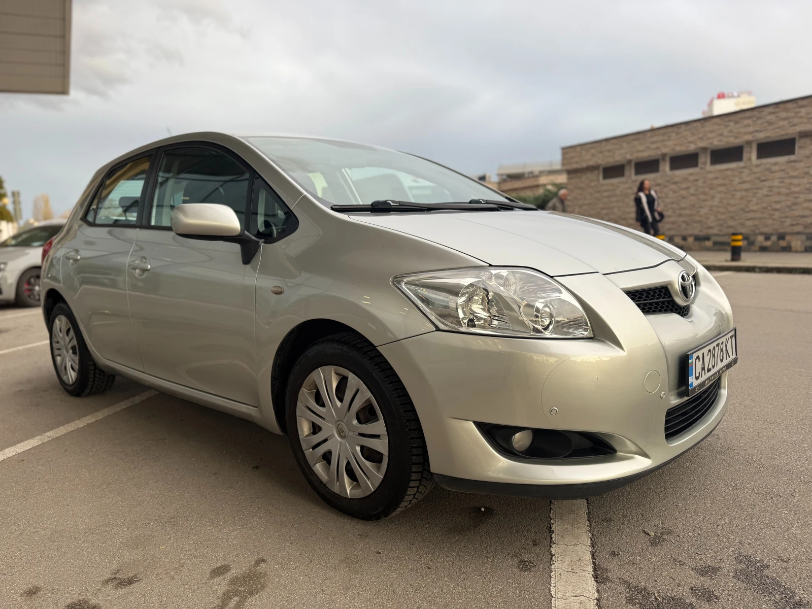 Toyota Auris 6 МЕСЕЦА ГАРАНЦИЯ/1.6i 124к.с. Автоматик/От БГ - изображение 6