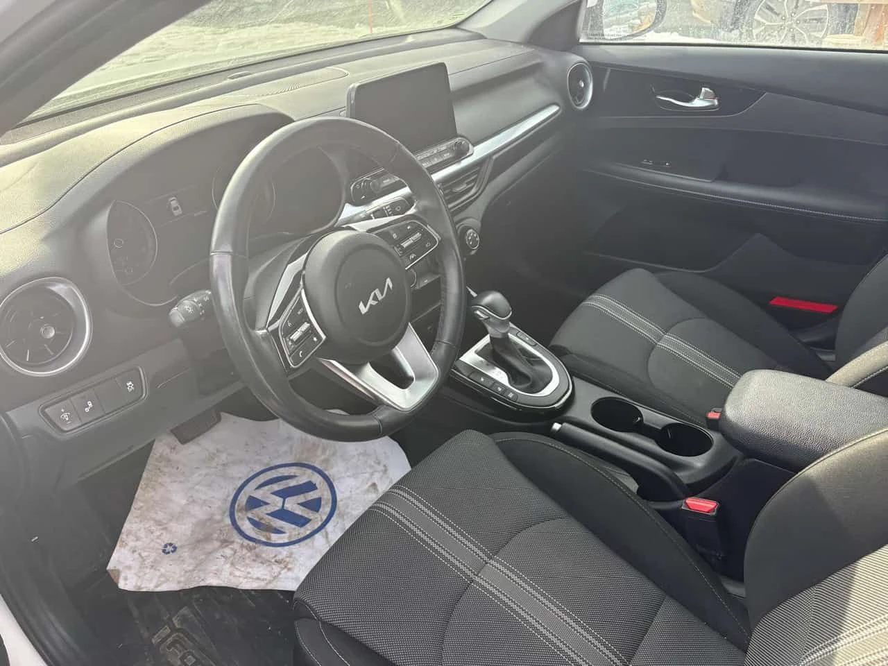 Kia Forte IVT / CARFAX /ПОДГРЕВИ - изображение 9