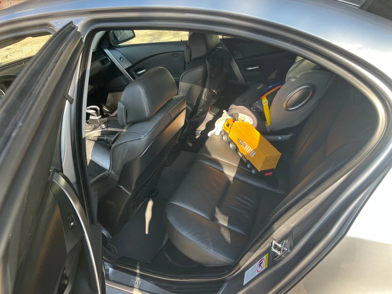 BMW 530, снимка 8 - Автомобили и джипове - 53861475