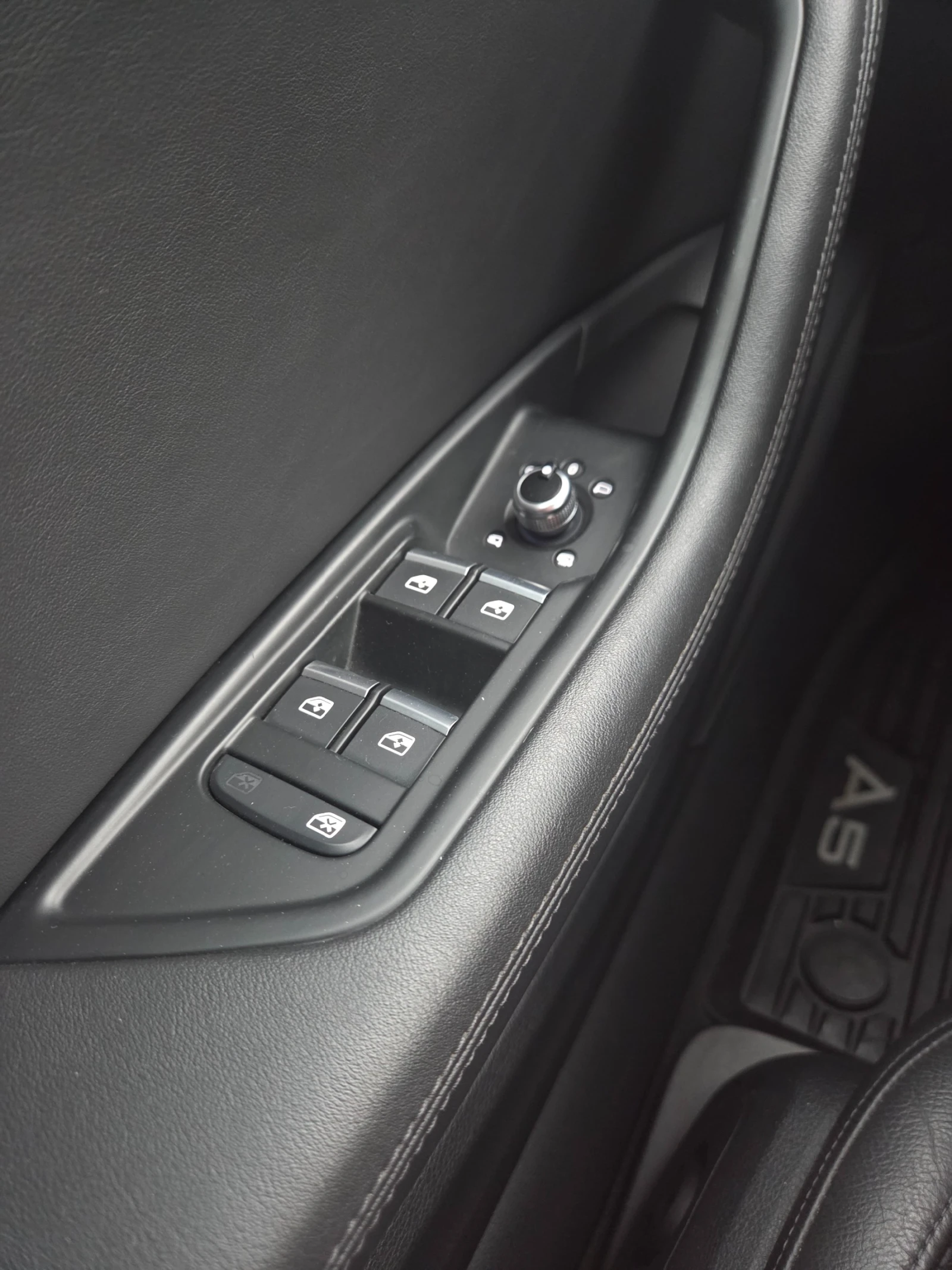 Audi A5 3.0 TDI * OБДУХВАНЕ* MATRIX* DIGITAL* 360 CAMERA* , снимка 10 - Автомобили и джипове - 53911310