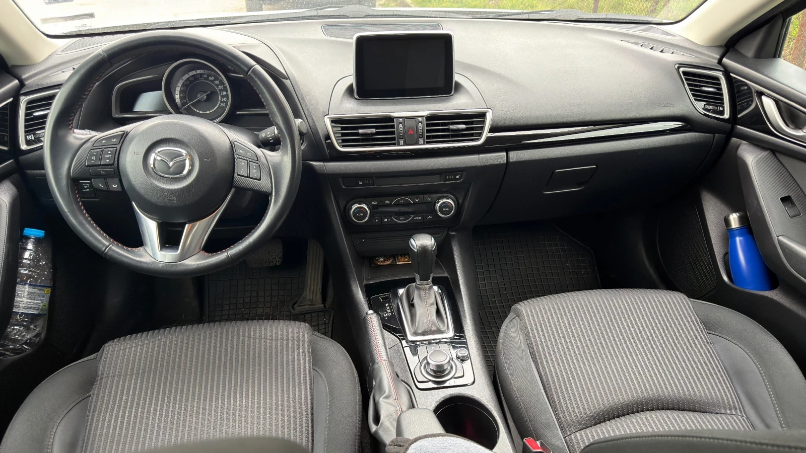 Mazda 3, снимка 5 - Автомобили и джипове - 53936860