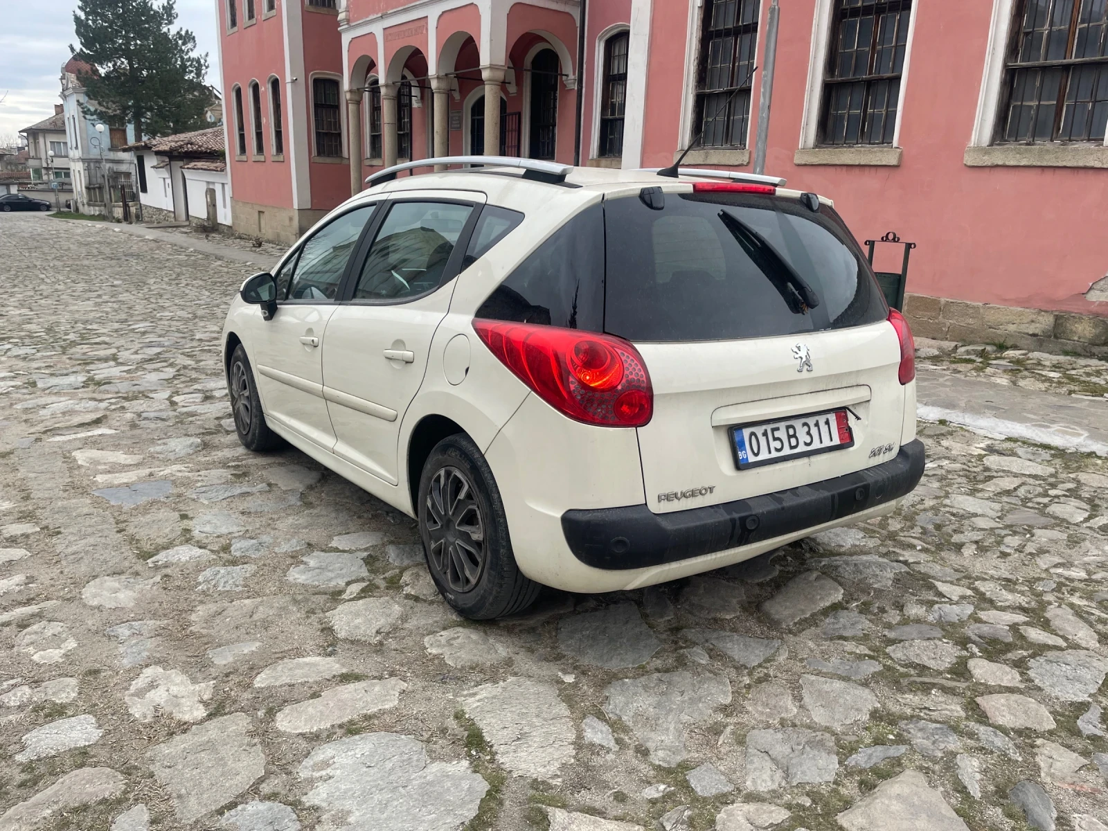 Peugeot 207 SW , 1.4i , ПАНОРАМА, снимка 3 - Автомобили и джипове - 53946566